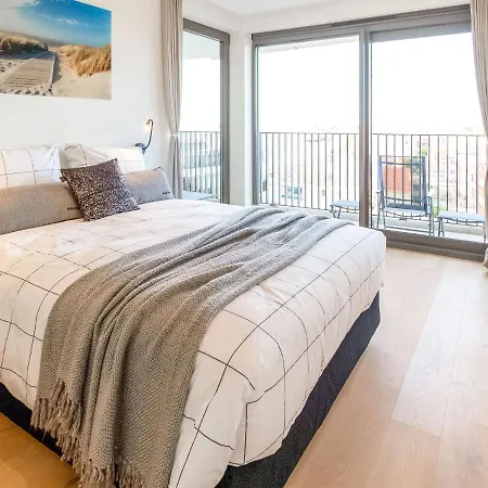 アパート Luxurious Crystal Sea View With 2 Terraces オステンド